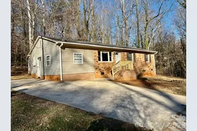 2120 Fallsdale Drive, Gastonia, NC 28052 - Photo 5