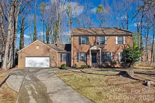 812 Duffy Ct, Matthews, NC 28105 - Photo 1