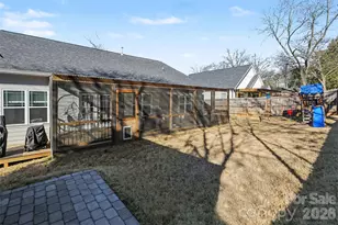 148 N Smallwood Pl, Charlotte, NC 28216 - Photo 29