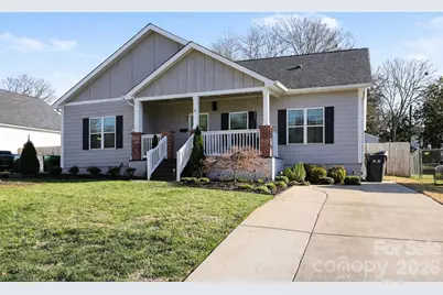 148 N Smallwood Place, Charlotte, NC 28216 - Photo 1