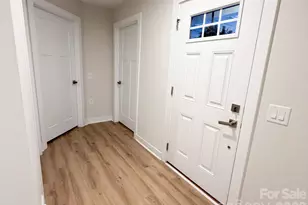 6016 Bellastead Dr, Charlotte, NC 28214 - Photo 17