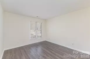 1101 E Morehead St, Charlotte, NC 28204 - Photo 3