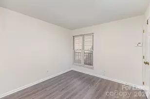 1101 E Morehead St, Charlotte, NC 28204 - Photo 7