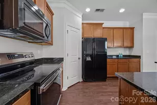 2707 Hunters Moon Lane, Matthews, NC 28105 - Photo 7