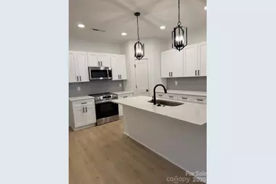 209B N Yadkin Avenue N, Spencer, NC 28159 - Photo 3