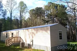 114 Woodberry Dr, Cherryville, NC 28021 - Photo 5