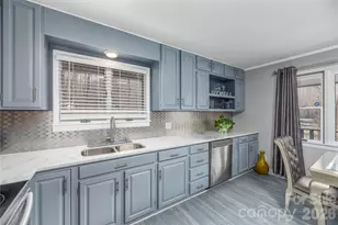 3415 Conleys Creek Rd, Whittier, NC 28789 - Photo 11