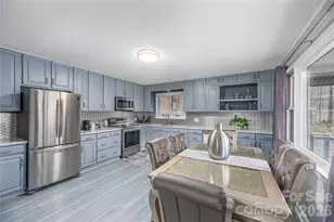 3415 Conleys Creek Rd, Whittier, NC 28789 - Photo 9