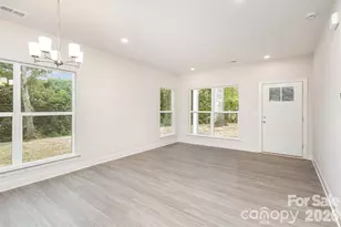 225 Butterfield Cir, Statesville, NC 28625 - Photo 7