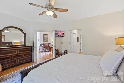 24 Country Meadows Lane, Hendersonville, NC 28792 - Photo 15