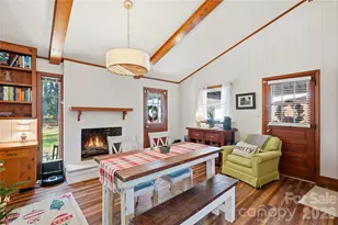 6814 Starcrest Dr, Charlotte, NC 28210 - Photo 3