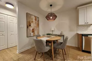 8635 Crows Nest Ln, Charlotte, NC 28226 - Photo 3