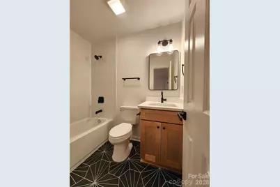 8635 Crows Nest Lane, Charlotte, NC 28226 - Photo 17