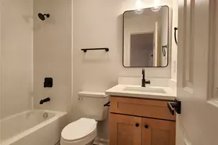 8635 Crows Nest Ln, Charlotte, NC 28226 - Photo 17