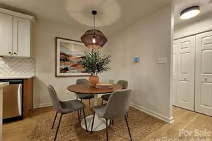 8635 Crows Nest Ln, Charlotte, NC 28226 - Photo 5