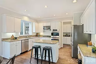 2836 Providence Spring Ln, Charlotte, NC 28270 - Photo 27