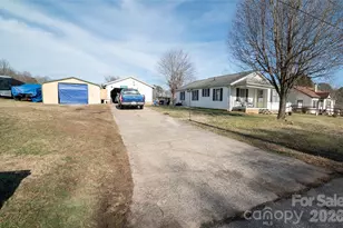 203 Cohen St, Morganton, NC 28655 - Photo 17