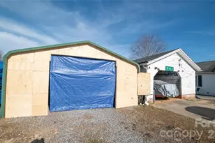 203 Cohen St, Morganton, NC 28655 - Photo 17