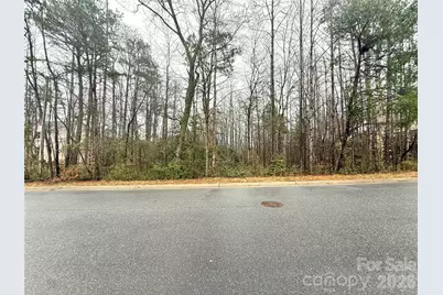 5126 Mark Drive NE, Hickory, NC 28601 - Photo 3