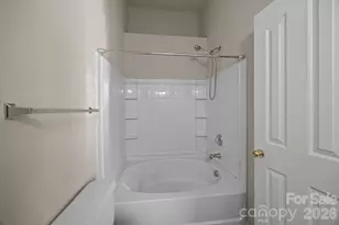 3527 Creeping Flora Ln, Charlotte, NC 28216 - Photo 27