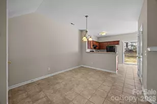 3527 Creeping Flora Ln, Charlotte, NC 28216 - Photo 11