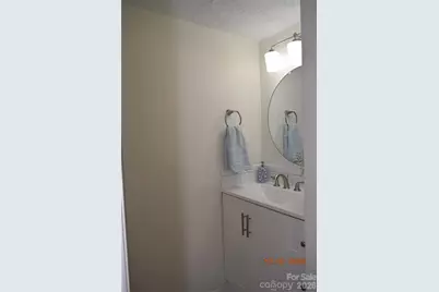 1300 Larchmont Place #402, Salisbury, NC 28144 - Photo 3