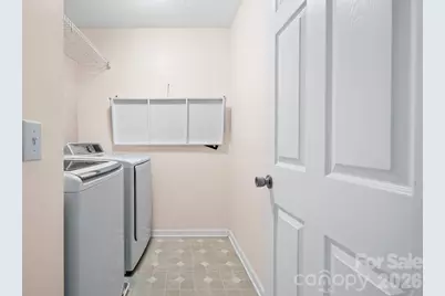 2737 Mill Valley Court, Matthews, NC 28105 - Photo 25