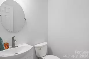 2737 Mill Valley Ct, Matthews, NC 28105 - Photo 11