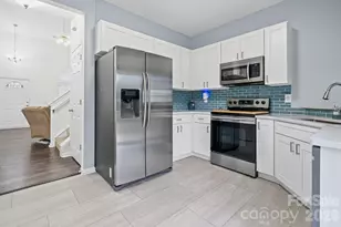 2737 Mill Valley Ct, Matthews, NC 28105 - Photo 13