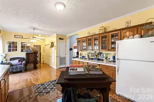 1146 Landrum Rd, Columbus, NC 28722 - Photo 15