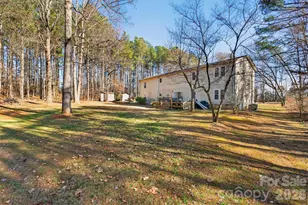 1146 Landrum Rd, Columbus, NC 28722 - Photo 37