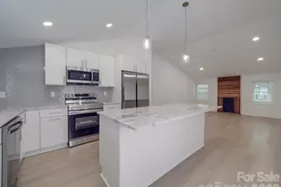 1012 Wood St, Albemarle, NC 28001 - Photo 3