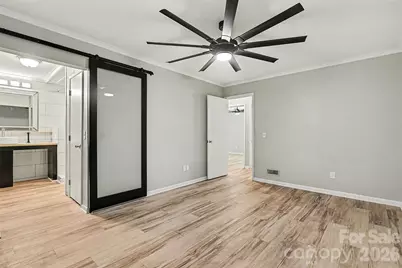 6041 Heath Valley Road, Charlotte, NC 28210 - Photo 11