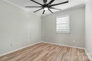 6041 Heath Valley Rd, Charlotte, NC 28210 - Photo 17