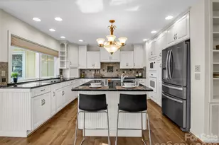 1594 Indian Cave Rd, Hendersonville, NC 28739 - Photo 15