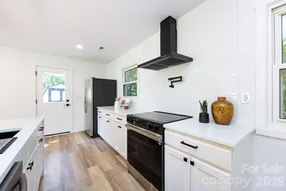 301 Dollar Circle, Charlotte, NC 28270 - Photo 11