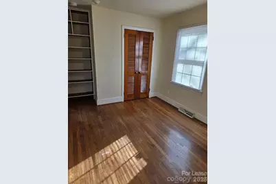 4520 Holbrook Drive, Charlotte, NC 28205 - Photo 17