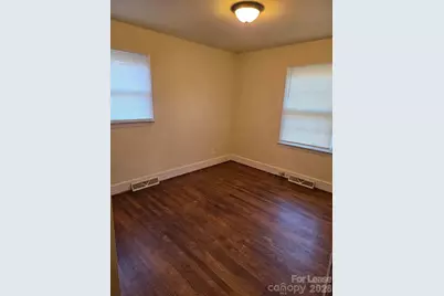 4520 Holbrook Drive, Charlotte, NC 28205 - Photo 25