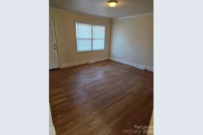 4520 Holbrook Drive, Charlotte, NC 28205 - Photo 7