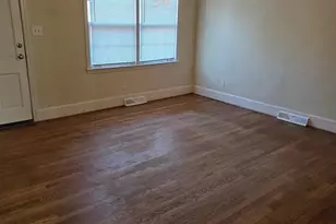 4520 Holbrook Dr, Charlotte, NC 28205 - Photo 7