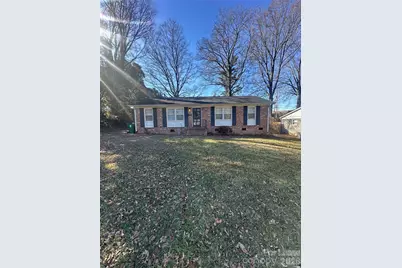 4520 Holbrook Drive, Charlotte, NC 28205 - Photo 3