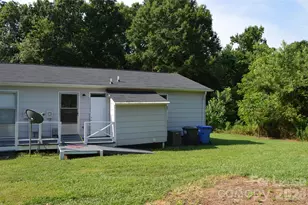 135 Sherrill Ln, Troutman, NC 27028 - Photo 13