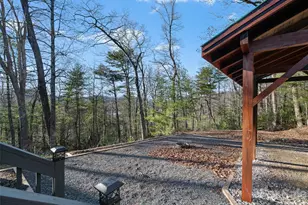 623 Overlook Dr, Spruce Pine, NC 28777 - Photo 15