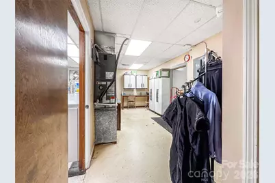 912 Wilkesboro Boulevard, Lenoir, NC 28645 - Photo 19