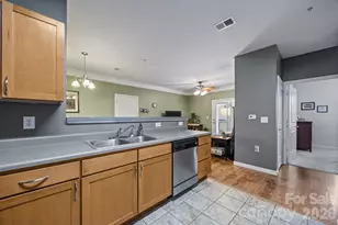 713 Appeldoorn Cir, Asheville, NC 28803 - Photo 9