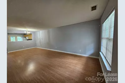 10035 University Park Lane, Charlotte, NC 28213 - Photo 7