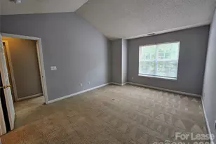 10035 University Park Ln, Charlotte, NC 28213 - Photo 17