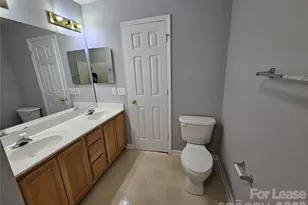 10035 University Park Ln, Charlotte, NC 28213 - Photo 21