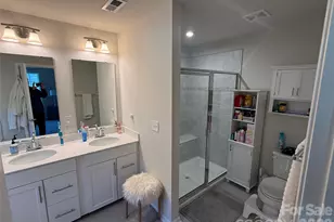 3050 Streamside Dr, Kannapolis, NC 28036 - Photo 9