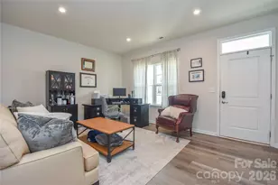 3050 Streamside Dr, Davidson, NC 28036 - Photo 7